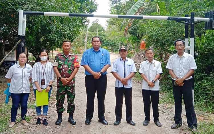 Pemdes Tewah Pupuh Terima Kunjungan Monev Kejaksaan Negeri Barito Timur