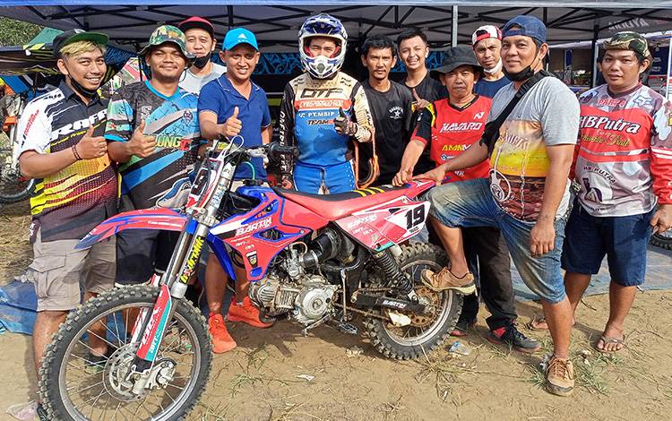 Bartim 21 Turunkan Pembalap Andalan pada Kejurnas Grasstrack Region 4 Kalimantan