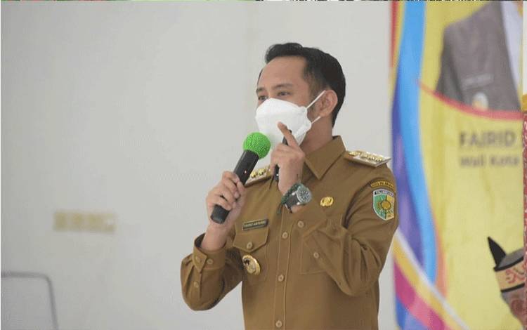 Wali Kota Palangka Raya Ajak Warga Disiplin Buang Sampah Dukung Adipura