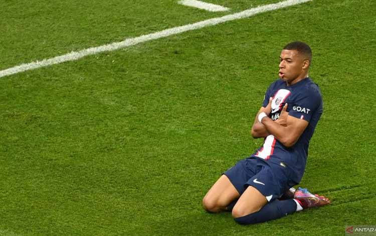 2 Gol Kylian Mbappe Bawa PSG Menang Tipis 2-1 atas Juventus