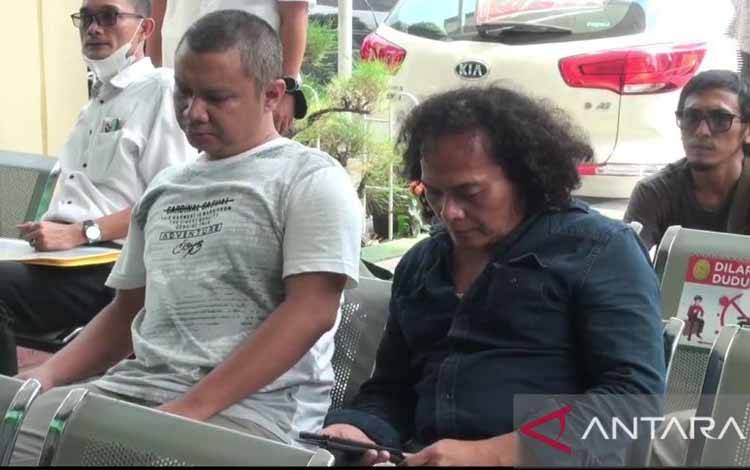 Hakim Tunda Sidang Gugatan Pencabutan Kuasa Bharada E Pekan Depan