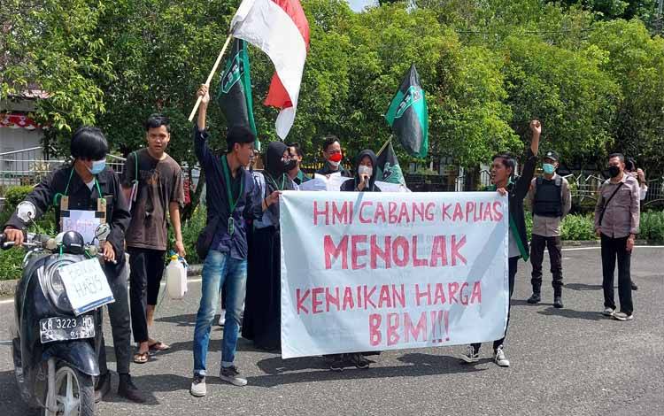 HMI Kapuas Minta Pemerintah Perkuat Data Agar Penyaluran BBM Subsidi Tepat Sasaran