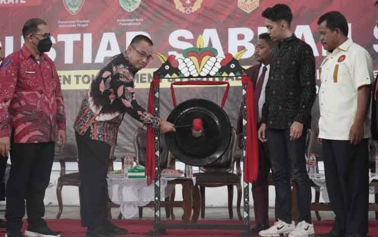 Asisten Adum Kalteng Buka Kejuaraan Karate