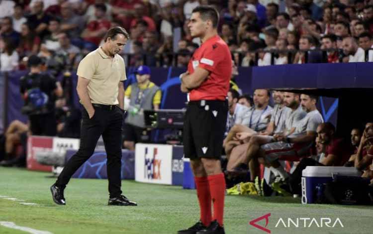 Sevilla Masih akan Tetap Pertahankan Julen Lopetegui