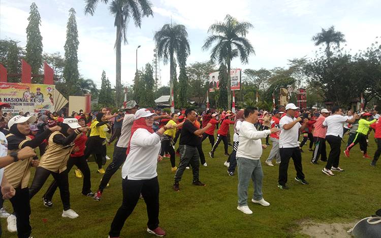 Pemkab Kotim Gelar Senam Massal Rayakan Haornas