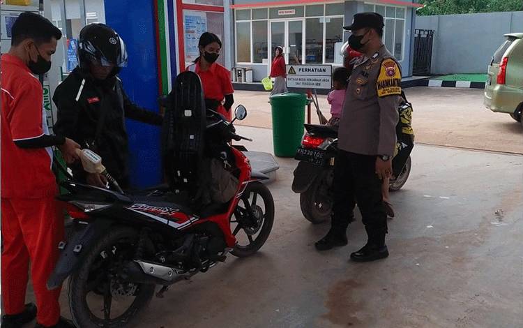 Polsek Danau Sembuluh Awasi SPBU  ?