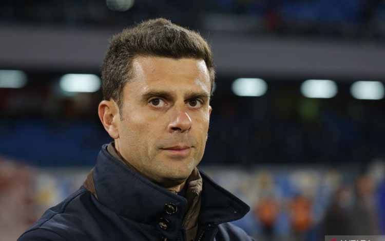 Thiago Motta Resmi Ditunjuk Jadi Pelatih Baru Bologna