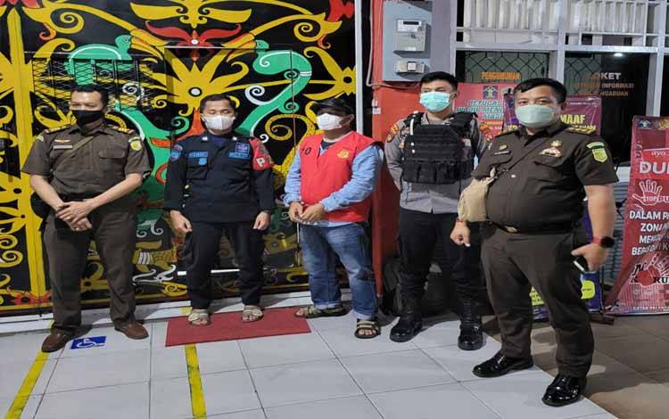 Kejaksaan Eksekusi Terdakwa Mafia Tanah di Kalteng