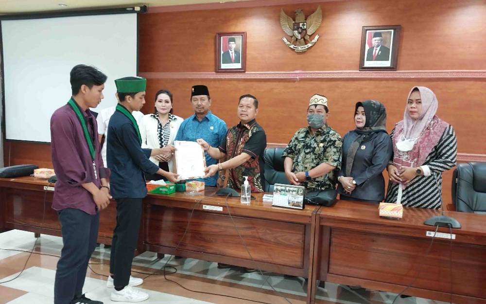 Ini Langkah DPRD Kapuas usai Terima Aspirasi HMI terkait Penolakan Penaikan Harga BBM