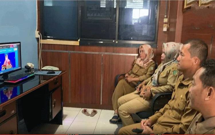 Diskominfosandi Barito Utara Bimtek Pengelolaan dan Pelayanan Informasi Publik