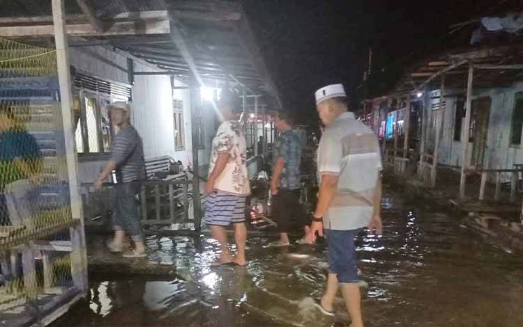 Ratusan Warga Kelurahan Langkai Terdampak Banjir