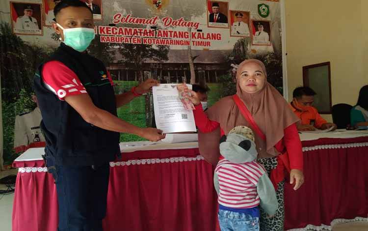 Penyaluran BLT BBM di Antang Kalang Belum 100 Persen
