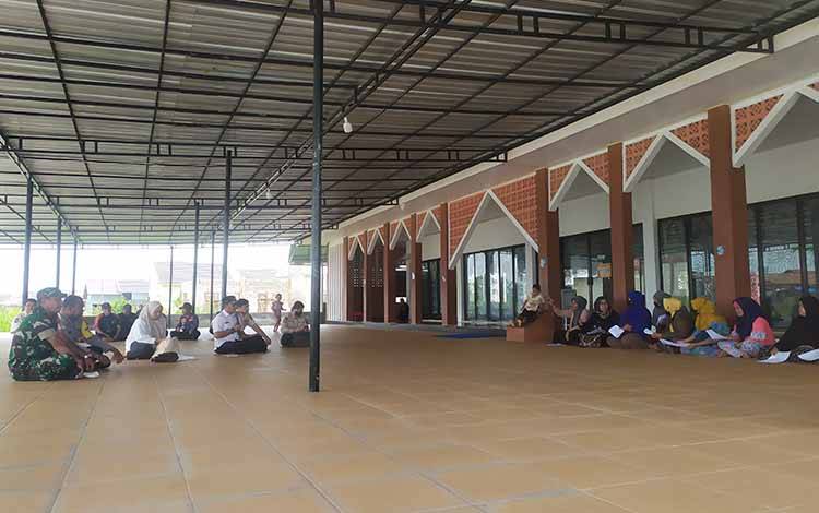 Warga Kecamatan Pahandut Diminta Bongkar Sendiri Bangunan di Jalur Drainase