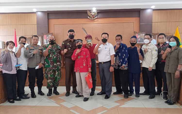 Asisten I Pimpin Mediasi Tuntutan Warga Terkait Batas Lahan dengan Jalan Pertamina