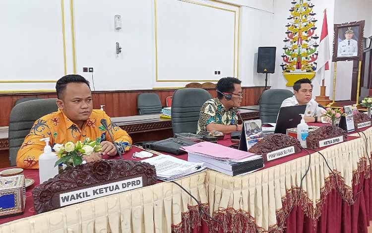 DPRD Barito Timur Tutup Masa Sidang III