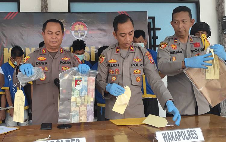 Polres Sukamara Ungkap 2 Kasus Perjudian dengan 7 Tersangka