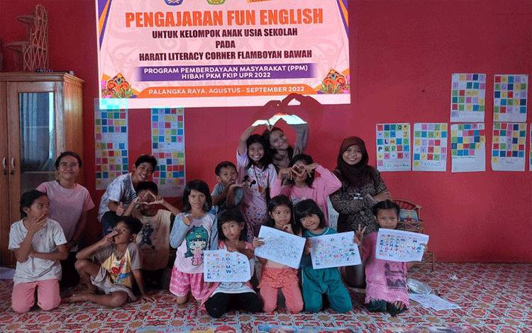 Dosen UPR Tingkatkan Minat Berbahasa Anak dengan Metode "Fun English"