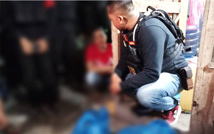 Polisi Amankan Pasutri di Palangka Raya Karena Jual Miras Oplosan