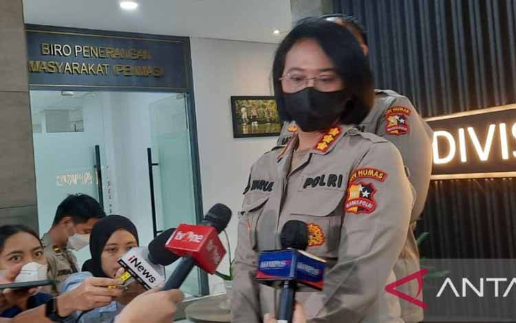 Kapolri LaUntik 9 Kapolda dan 2 Pejabat utama Mabes Polri