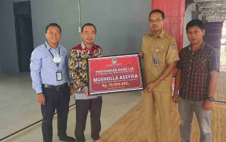 Bupati Seruyan Serahkan CSR Bank Kalteng