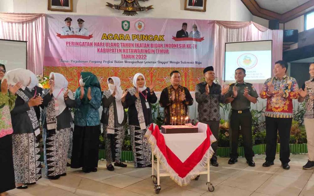 Bupati Kotim Harapkan IBI Tingkatkan Kualitas Layanan