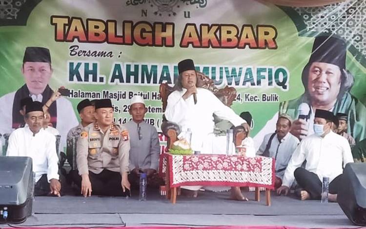 Gus Muwafiq Ceramah Soal Wawasan Kebangsaan di Lamandau