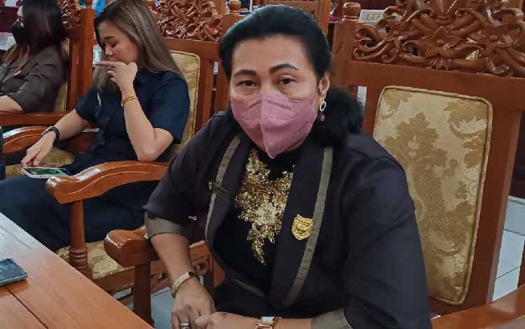 DPRD Gunung Mas Berharap Semua Pihak Bersama-sama Kembangkan Desa Tumbang Anoi