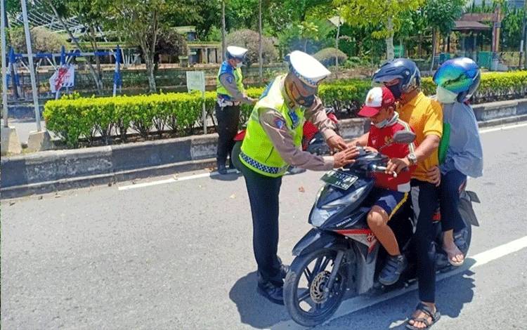 55 Pelanggar Lalu Lintas Terjaring Hunting Sistem