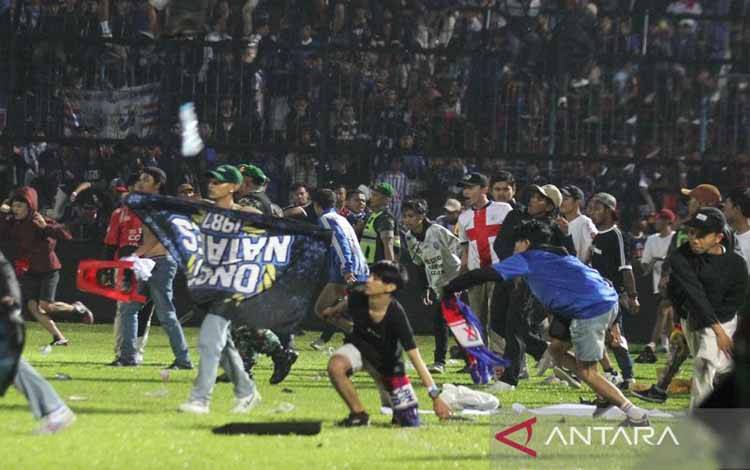 IPW Desak Penyelenggaraan Liga Dihentikan Buntut Kerusuhan Malang