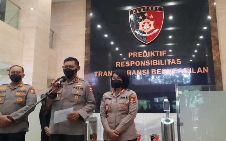 Polri Resmi Limpahkan Ferdy Sambo dkk ke Kejagung