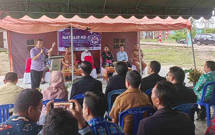 Bupati Ajak Mahasiswa Politeknik Seruyan Kembangkan Pertanian