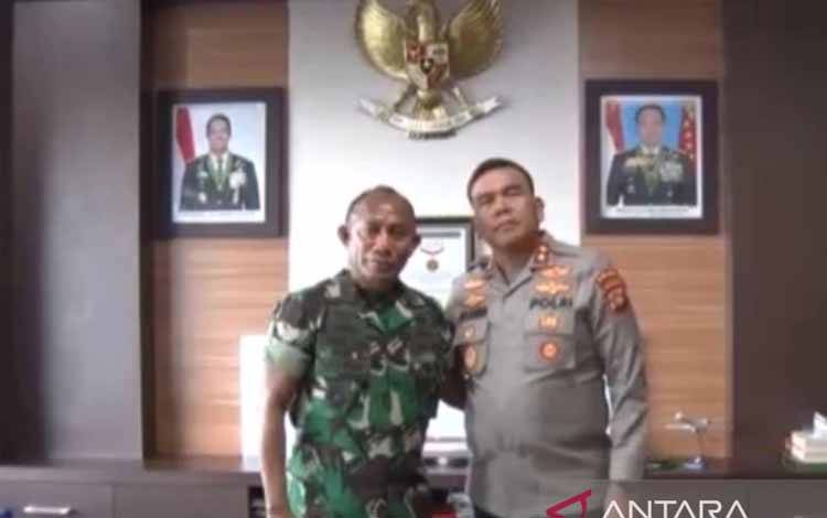 Kapolda Papua Barat Sampaikan Permohonan Maaf kepada TNI