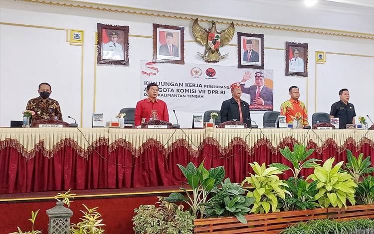 Ini Berbagai Usulan yang Diterima Willy M Yoseph Saat Kunjungan ke Barito Timur