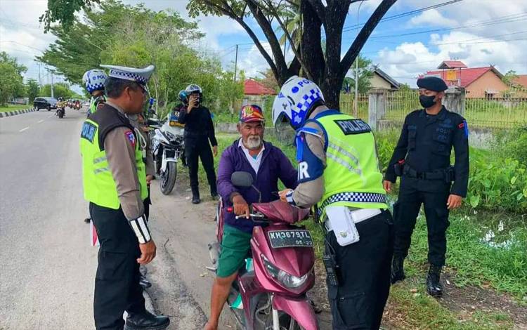 4 Hari Operasi Zebra di Palangka Raya, Petugas Masih Berikan Teguran Pengendara Tak Tertib Lalu Lintas