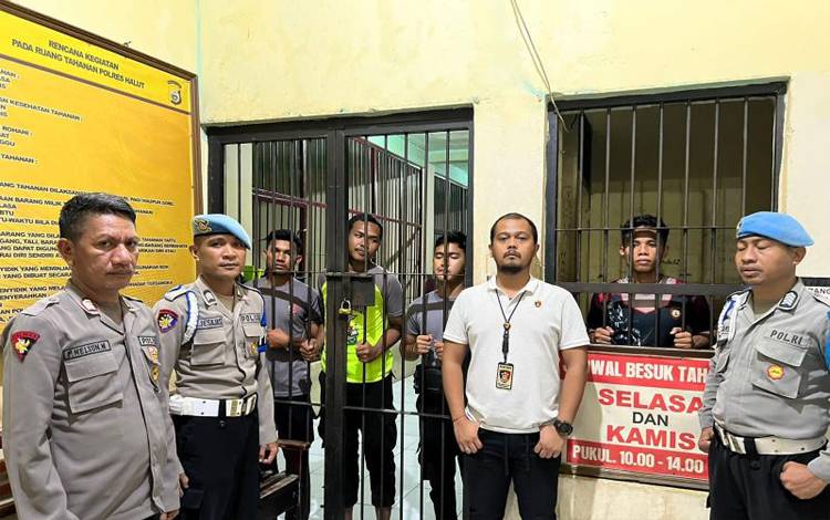 4 Anggota Polisi Ditahan karena Aniaya Mahasiswa
