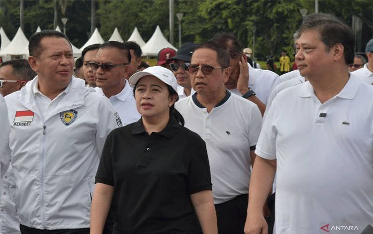 Dewan Pakar Golkar Usul Luhut-Bamsoet Gantikan Airlangga