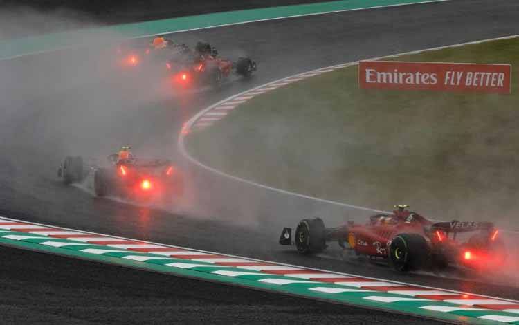 Cuaca Buruk dan Insiden Lap Pertama Tunda GP Jepang