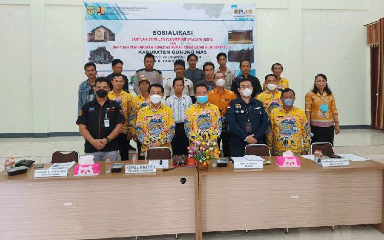 Ratusan Rumah Tidak Layak Huni di Gunung Mas Dapat Bantuan Peningkatan Kualitas