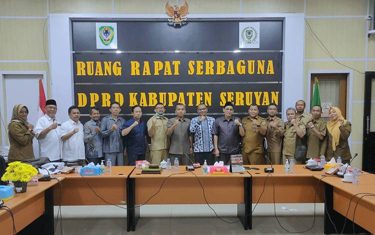 DPRD Seruyan Bahas Raperda Restribusi Persetujuan Bangunan Gedung