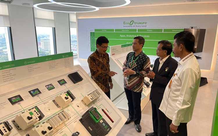 Kemendikbud Ristek Persiapkan Pelatihan EV untuk Tenaga Pengajar