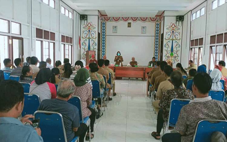 Percepat Pengakuan dan Perlindungan Masyarakat Hukum Adat, DLH Barito Utara Gelar Sosialisasi