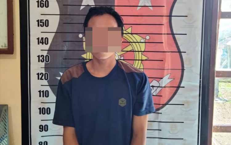 Polsek Parenggean Ringkus Pencuri 3 Buah Laptop di SDN 4