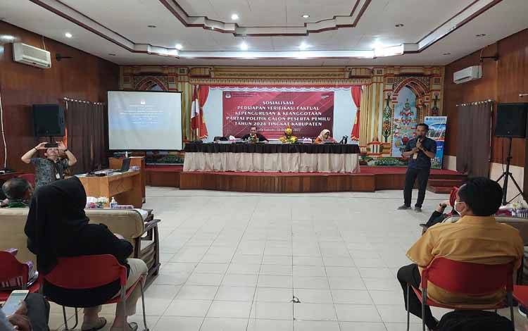 KPU Kapuas Sosialisasikan Persiapan Verifikasi Faktual Kepengurusan dan Keanggotaan Parpol?