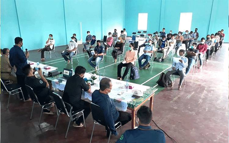 Sosialisasi JKN-KIS kepada Perangkat Desa