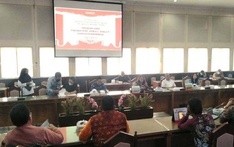 Pelajari Fungsi Pengawasan, DPRD Kota Banjarmasin Kunjungi DPRD Kalteng