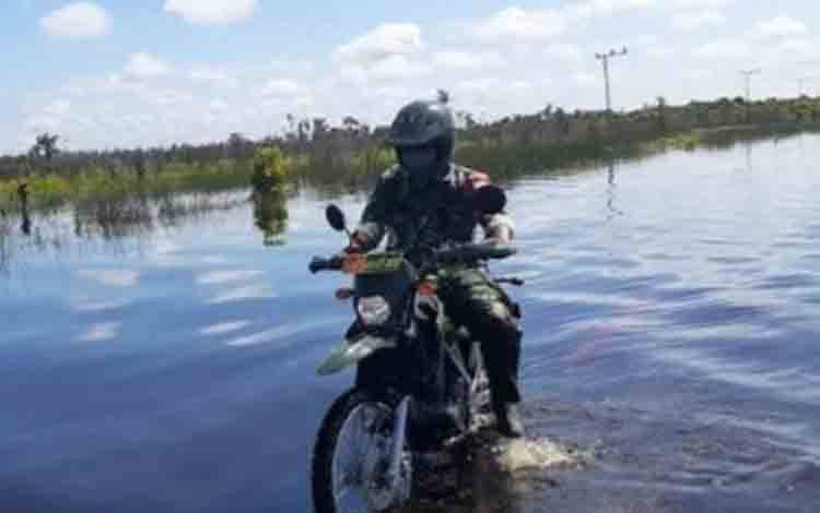 Akses Utama ke Wilayah Ketimpun Mulai Terendam Banjir