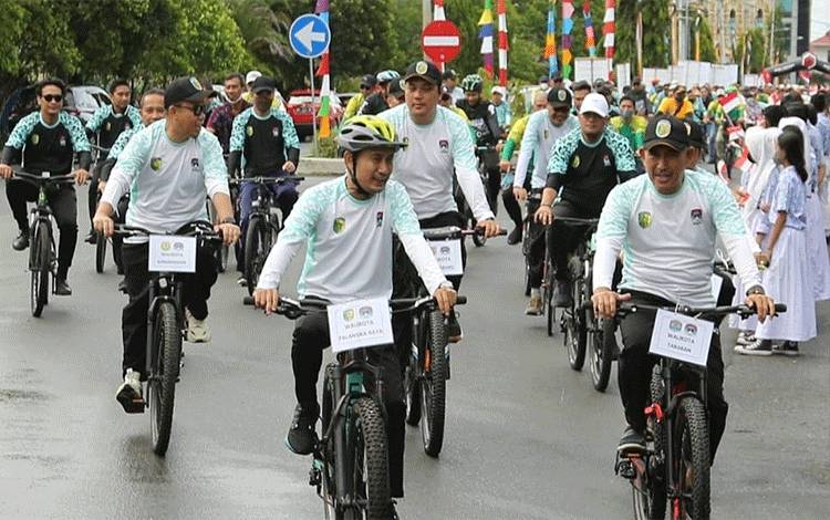 Raker Komwil V Apeksi di Palangka Raya Dimeriahkan Dengan Bersepeda Santai