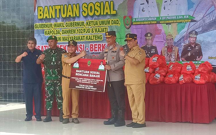 40 Ribu Paket Sembako Disalurkan ke Sejumlah Wilayah Bencana Banjir di Kalteng