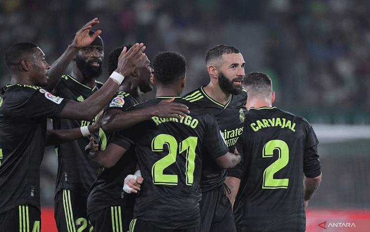 Real Madrid Kokoh di Puncak Klasemen Usai Menang 3-0 atas Elche