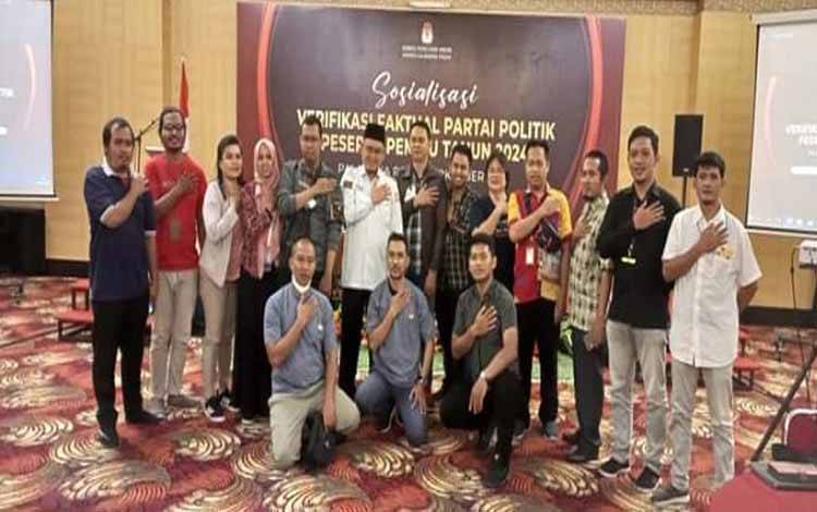 KPU Kalteng Sosialisasikan Hasil Verifikasi Faktual Parpol Peserta Pemilu 2022 kepada Masyarakat